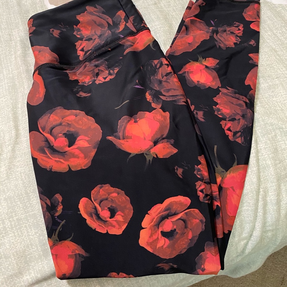 VS Sport leggings